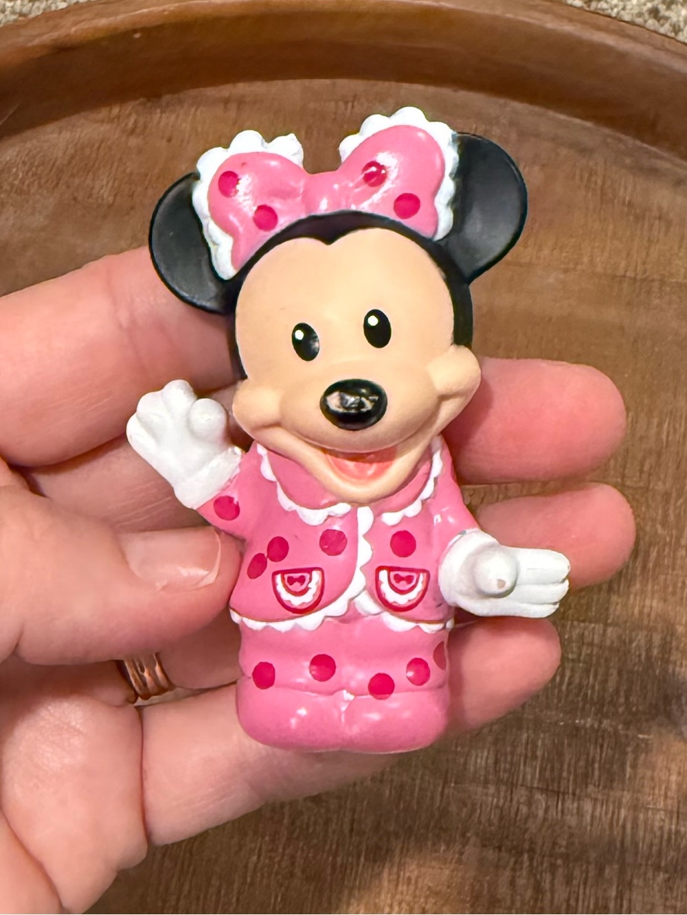 2014 Fisher Price Little People Disney Minnie Mouse Pink Polka Dot Figure